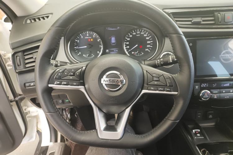 Used Nissan X-Trail 2019 2.0L CVT Smart Connect Comfort Edition 2WD Steering Wheel