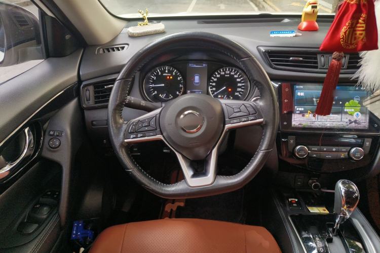 Used Nissan X-Trail 2019 2.0L CVT Smart Connect Comfort Edition 2WD Steering Wheel