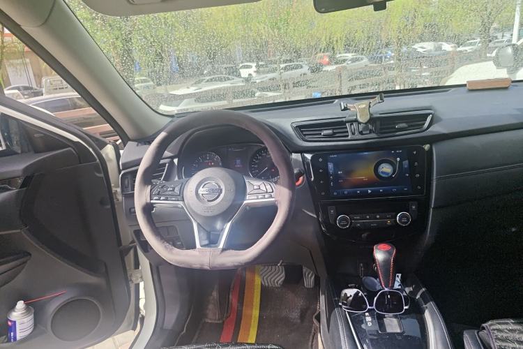 Used Nissan X-Trail 2019 2.0L CVT Smart Connect Comfort Edition 2WD Steering Wheel