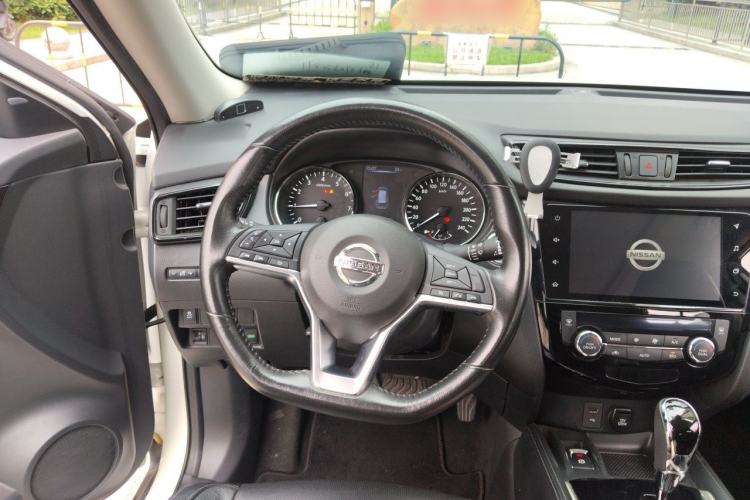 Used Nissan X-Trail 2019 2.0L CVT Smart Connect Comfort Edition 2WD Steering Wheel