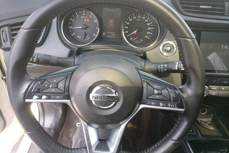 Used Nissan X-Trail 2019 2.0L CVT Smart Connect Comfort Edition 2WD Steering Wheel