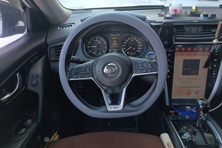 Used Nissan X-Trail 2019 2.0L CVT Comfort Edition 2WD Steering Wheel