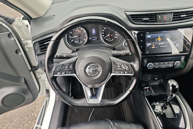 Used Nissan X-Trail 2019 2.0L CVT Smart Connect Comfort Edition 2WD Steering Wheel