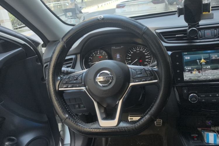 Used Nissan X-Trail 2019 2.0L CVT Smart Connect Comfort Edition 2WD Steering Wheel