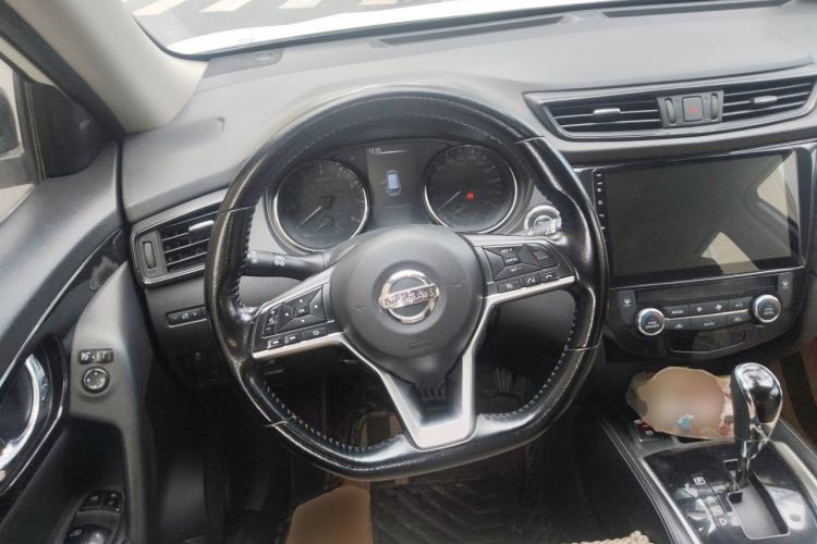 Used Nissan X-Trail 2019 2.0L CVT Comfort Edition 2WD Steering Wheel
