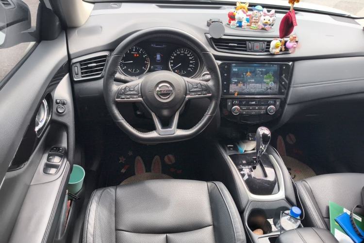 Used Nissan X-Trail 2019 2.0L CVT Smart Connect Comfort Edition 2WD Steering Wheel