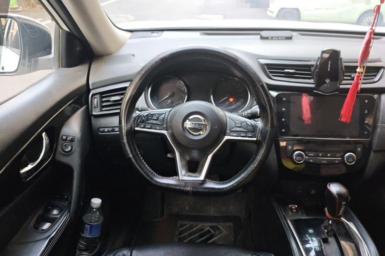 Used Nissan X-Trail 2019 2.0L CVT Smart Connect Comfort Edition 2WD Steering Wheel