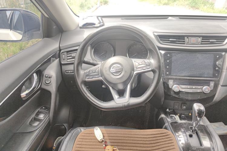 Used Nissan X-Trail 2019 2.0L CVT Smart Connect Comfort Edition 2WD Steering Wheel