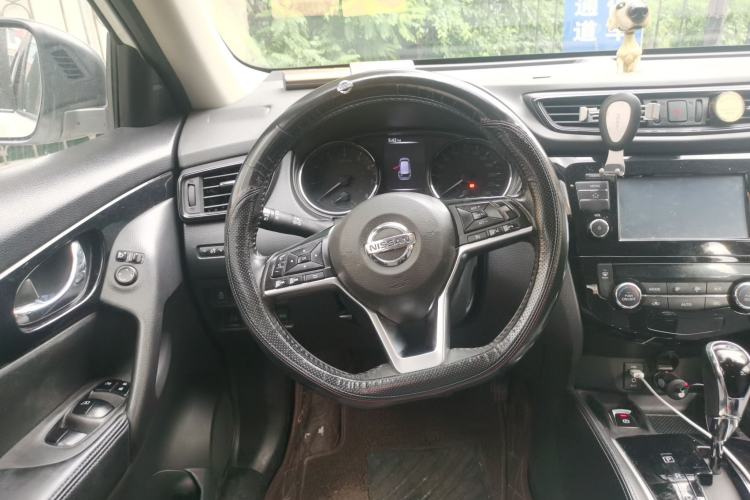 Used Nissan X-Trail 2019 2.0L CVT Comfort Edition 2WD Steering Wheel