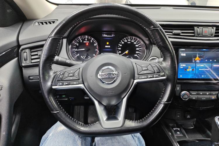 Used Nissan X-Trail 2019 2.0L CVT Smart Connect Comfort Edition 2WD Steering Wheel