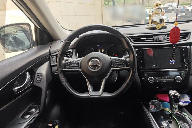 Used Nissan X-Trail 2019 2.0L CVT Smart Connect Comfort Edition 2WD Steering Wheel