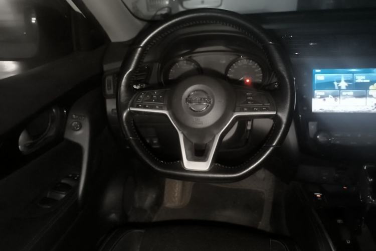 Used Nissan X-Trail 2019 2.0L CVT Smart Connect Comfort Edition 2WD Steering Wheel