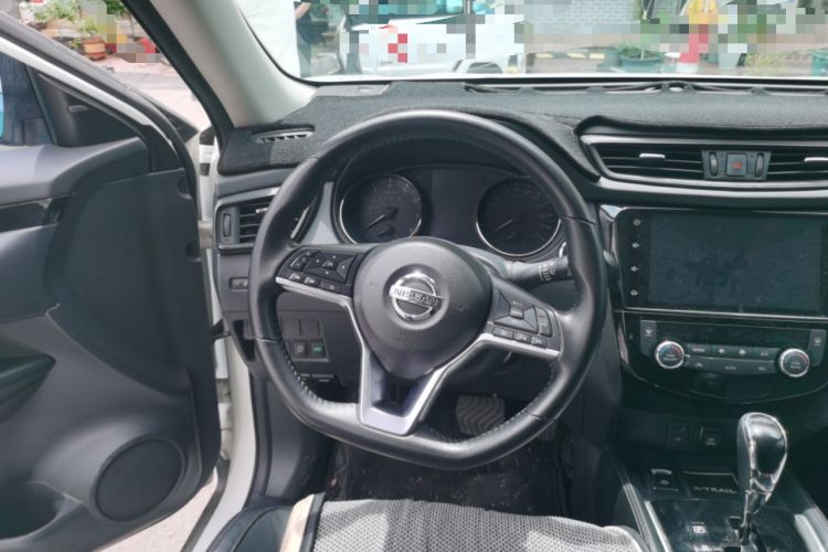 Used Nissan X-Trail 2019 2.0L CVT Smart Connect Comfort Edition 2WD Steering Wheel