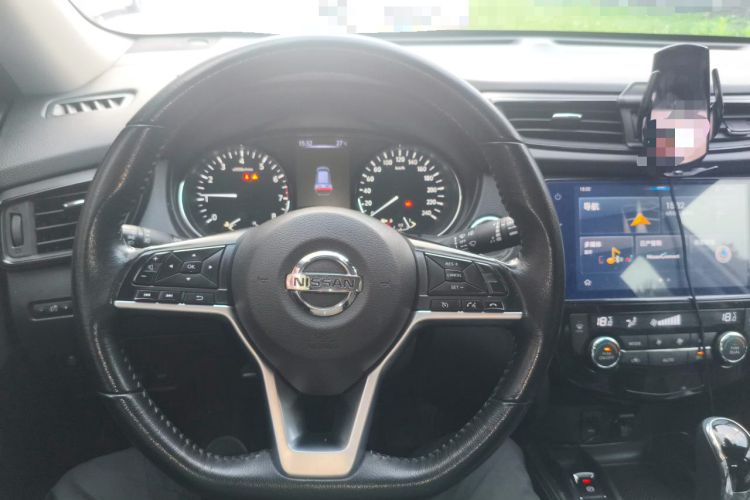 Used Nissan X-Trail 2019 2.0L CVT Smart Connect Comfort Edition 2WD Steering Wheel