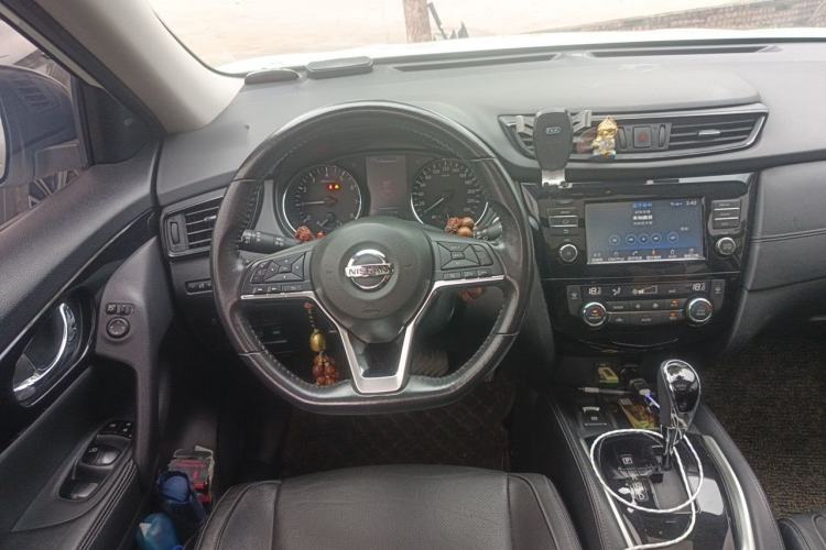 Used Nissan X-Trail 2019 2.0L CVT Comfort Edition 2WD Steering Wheel