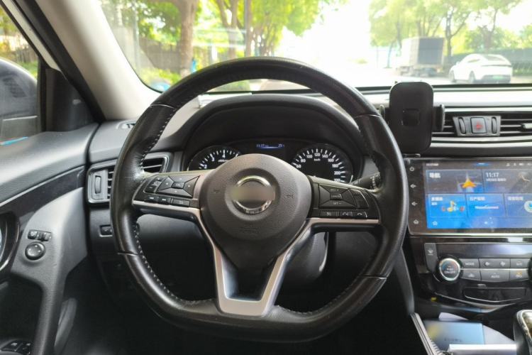 Used Nissan X-Trail 2019 2.0L CVT Smart Connect Comfort Edition 2WD Steering Wheel