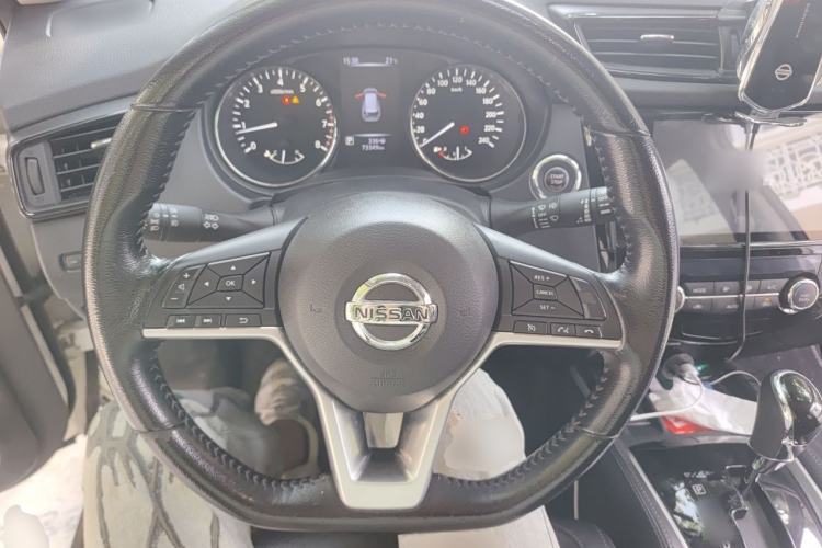 Used Nissan X-Trail 2019 2.0L CVT Smart Connect Comfort Edition 2WD Steering Wheel