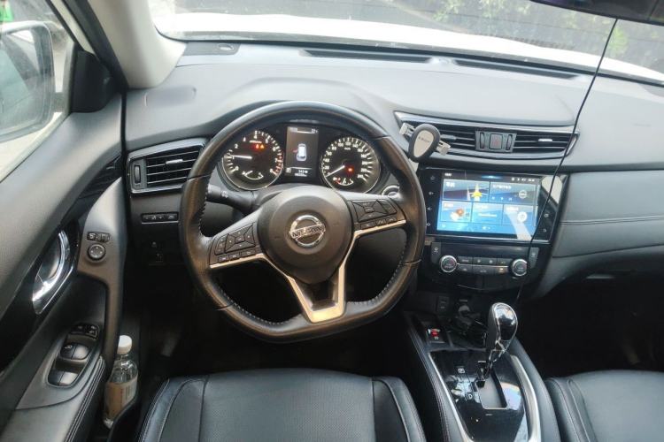 Used Nissan X-Trail 2019 2.0L CVT Smart Connect Comfort Edition 2WD Steering Wheel