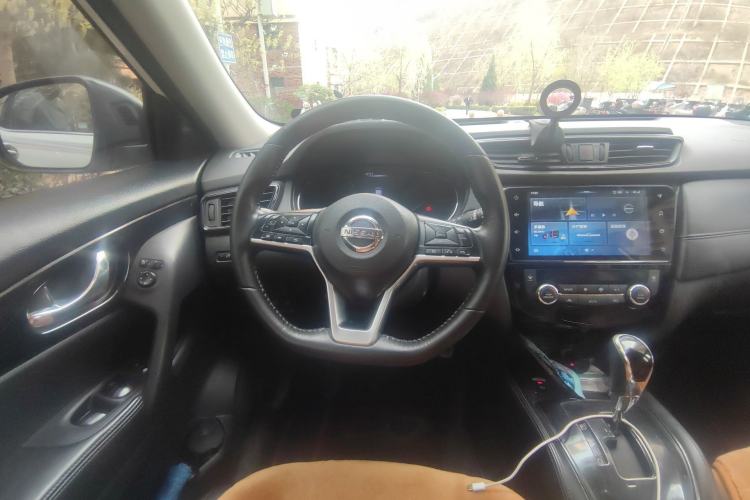 Used Nissan X-Trail 2019 2.0L CVT Comfort Edition 2WD Steering Wheel