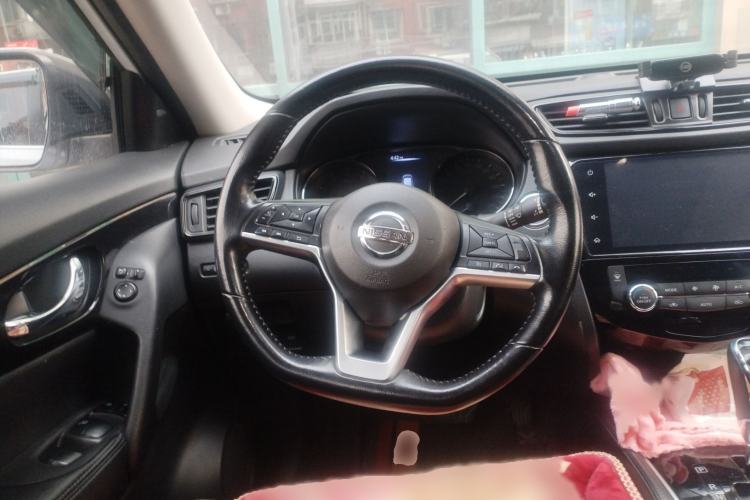 Used Nissan X-Trail 2019 2.0L CVT Smart Connect Comfort Edition 2WD Steering Wheel