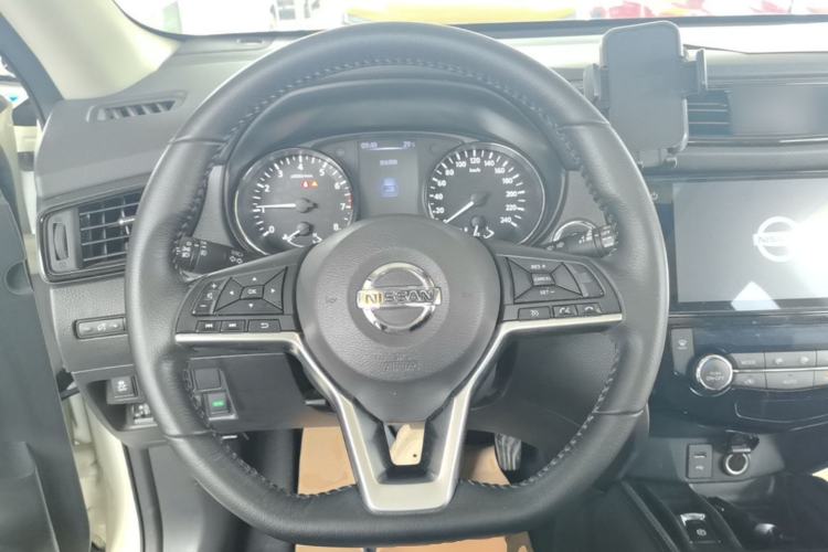 Used Nissan X-Trail 2019 2.0L CVT Smart Connect Comfort Edition 2WD Steering Wheel
