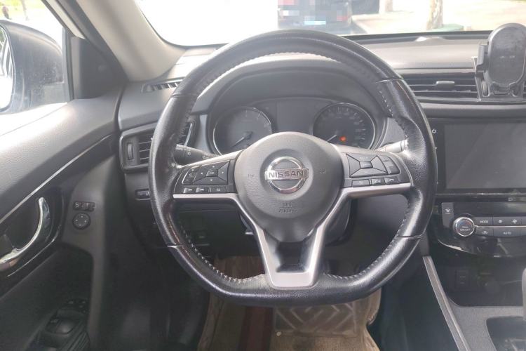 Used Nissan X-Trail 2019 2.0L CVT Smart Connect Comfort Edition 2WD Steering Wheel