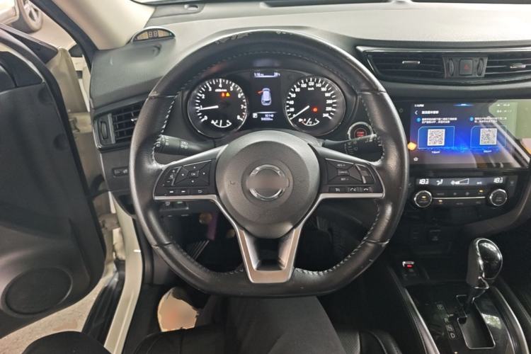 Used Nissan X-Trail 2019 2.0L CVT SmartConnect 7-Seater Comfort Edition 2WD Steering Wheel