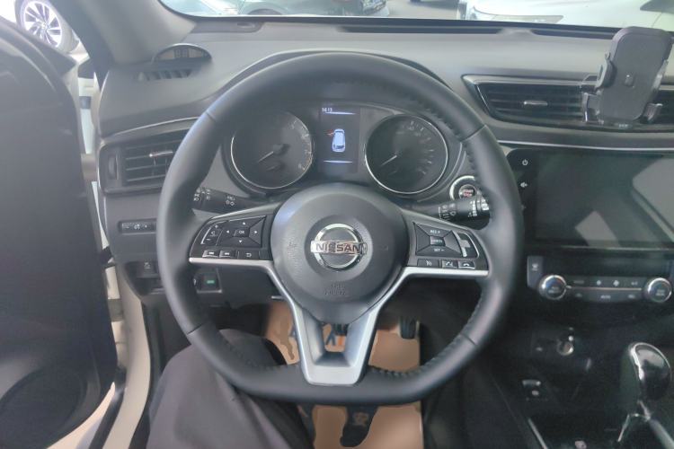 Used Nissan X-Trail 2019 2.0L CVT Smart Connect Comfort Edition 2WD Steering Wheel