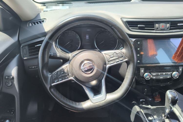 Used Nissan X-Trail 2019 2.0L CVT Smart Connect Comfort Edition 2WD Steering Wheel