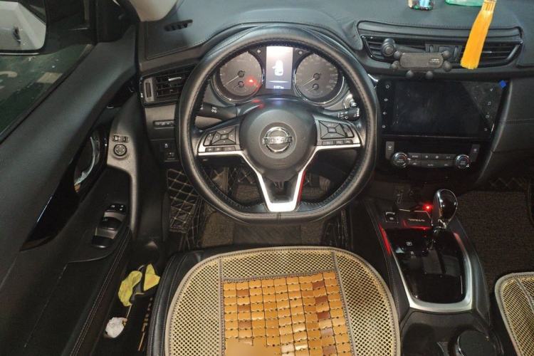 Used Nissan X-Trail 2019 2.0L CVT Smart Connect Comfort Edition 2WD Steering Wheel