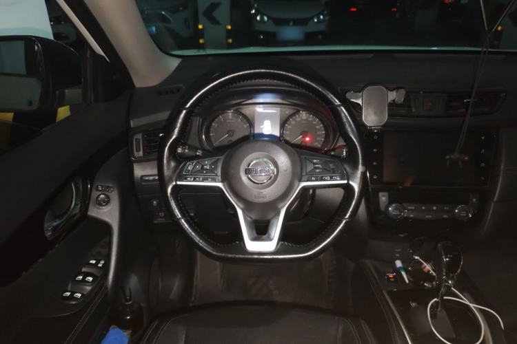 Used Nissan X-Trail 2019 2.0L CVT Smart Connect Comfort Edition 2WD Steering Wheel