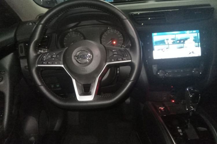 Used Nissan X-Trail 2019 2.0L CVT Smart Connect Comfort Edition 2WD Steering Wheel