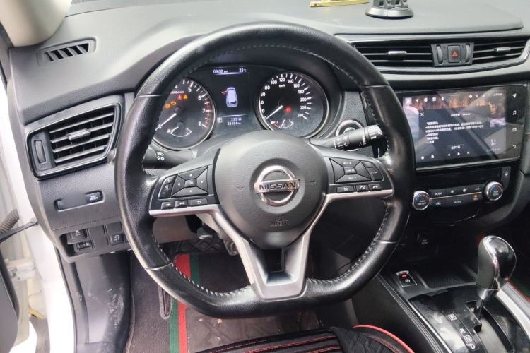 Used Nissan X-Trail 2019 2.0L CVT Comfort Edition 2WD Steering Wheel