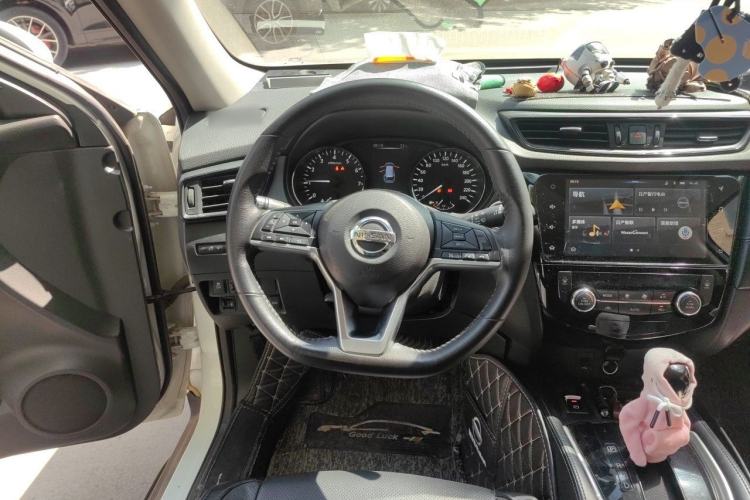 Used Nissan X-Trail 2019 2.0L CVT Smart Connect Comfort Edition 2WD Steering Wheel