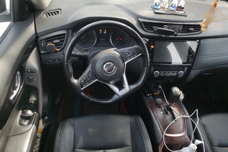 Used Nissan X-Trail 2019 2.0L CVT Smart Connect Comfort Edition 2WD Steering Wheel