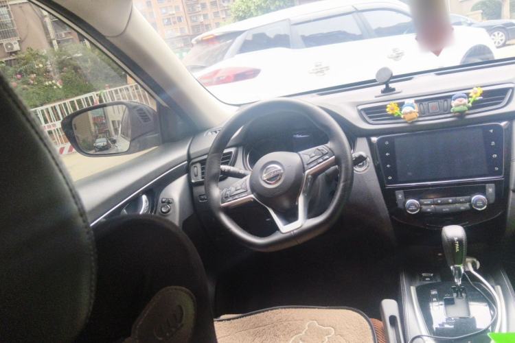 Used Nissan X-Trail 2019 2.0L CVT Smart Connect Comfort Edition 2WD Steering Wheel