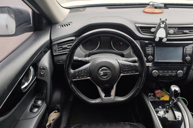 Used Nissan X-Trail 2019 2.0L CVT Comfort Edition 2WD Steering Wheel
