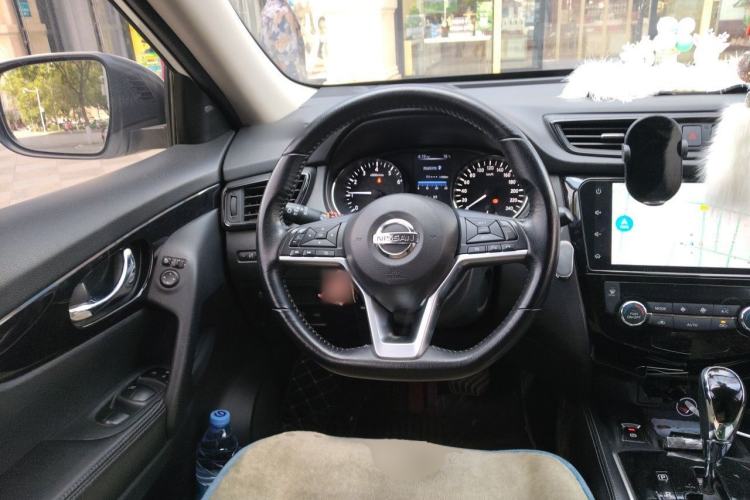 Used Nissan X-Trail 2019 2.0L CVT Smart Connect Comfort Edition 2WD Steering Wheel