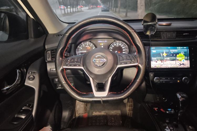 Used Nissan X-Trail 2019 2.0L CVT Smart Connect Comfort Edition 2WD Steering Wheel