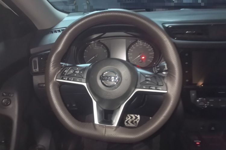 Used Nissan X-Trail 2019 2.0L CVT Smart Connect Comfort Edition 2WD Steering Wheel