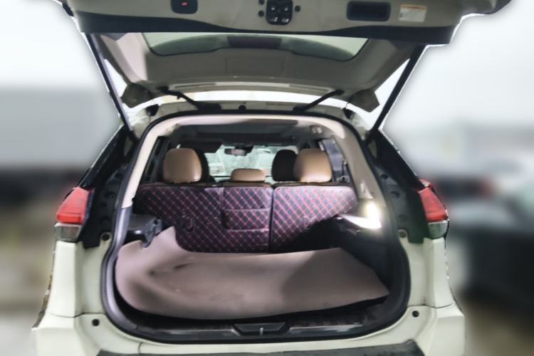 Used Nissan X-Trail 2019 2.0L CVT Smart Connect Comfort Edition 2WD Trunk