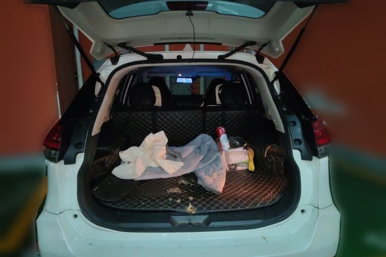 Used Nissan X-Trail 2019 2.0L CVT Smart Connect Comfort Edition 2WD Trunk