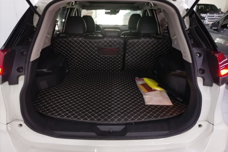 Used Nissan X-Trail 2019 2.0L CVT Smart Connect Comfort Edition 2WD Trunk