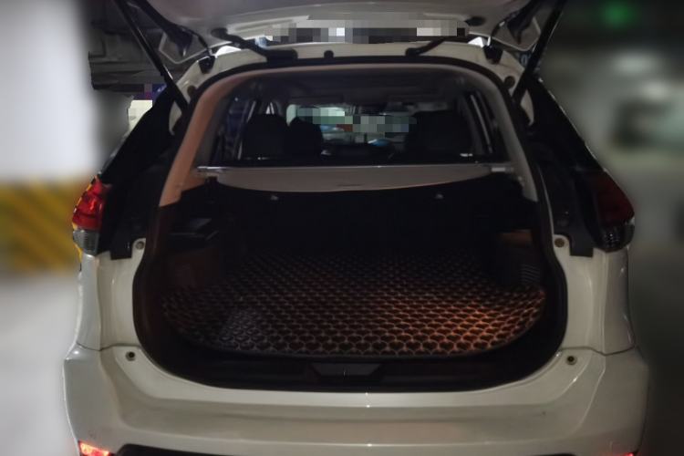 Used Nissan X-Trail 2019 2.5L CVT Smart Connect Luxury Edition 4WD Trunk