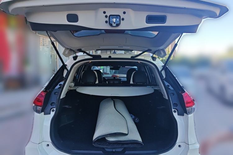 Used Nissan X-Trail 2019 2.0L CVT Smart Connect Comfort Edition 2WD Trunk