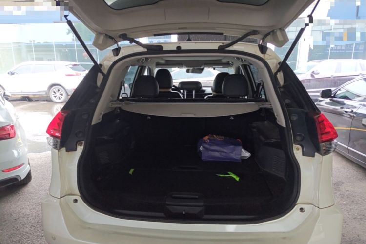 Used Nissan X-Trail 2019 2.0L CVT Smart Connect Comfort Edition 2WD Trunk