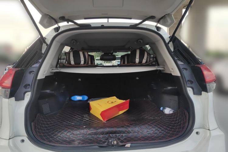 Used Nissan X-Trail 2019 2.0L CVT Smart Connect Comfort Edition 2WD Trunk