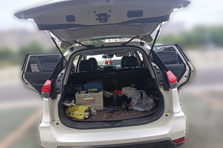 Used Nissan X-Trail 2019 2.0L CVT Smart Connect Comfort Edition 2WD Trunk