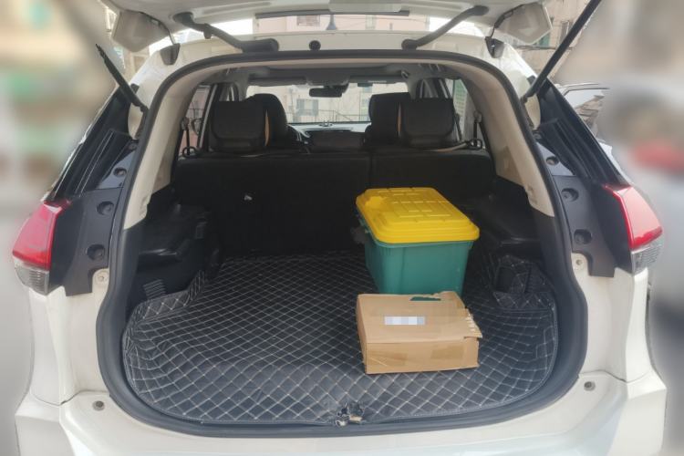 Used Nissan X-Trail 2019 2.0L CVT Smart Connect Comfort Edition 2WD Trunk