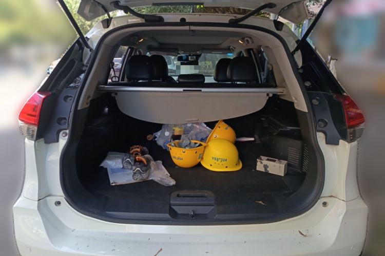 Used Nissan X-Trail 2019 2.0L CVT Comfort Edition 2WD Trunk
